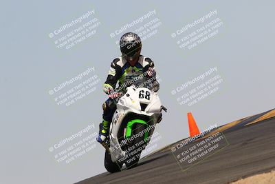 media/Apr-09-2022-SoCal Trackdays (Sat) [[c9e19a26ab]]/Turn 9 Set 2 (1130am)/